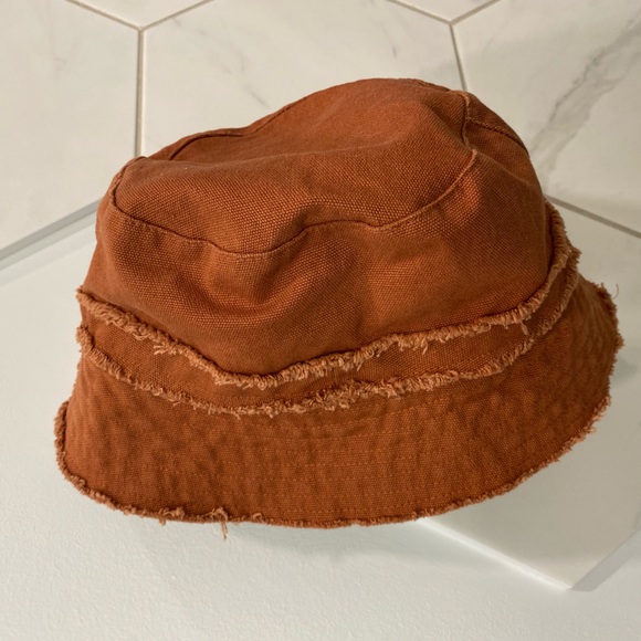 Steve Madden hat - Picture 1 of 2
